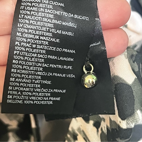 H&M Womens Shift Dress Black Green and Cream Patterned Long Sleeve Dress Small - Picture 9 of 11